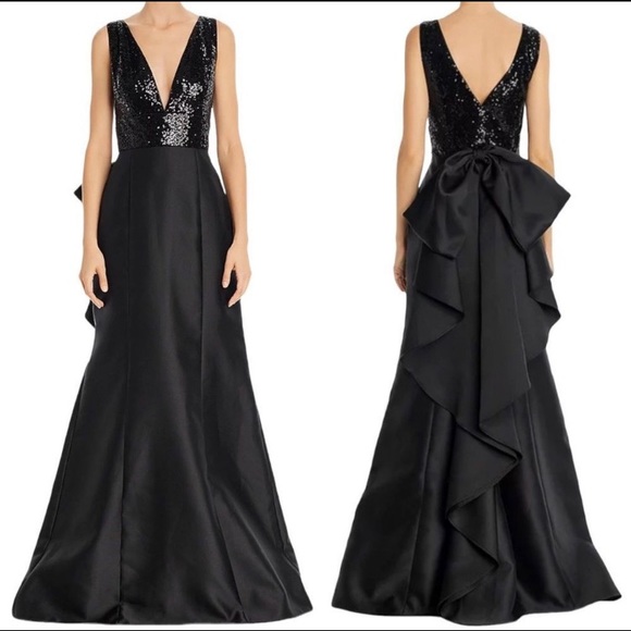 Adrianna Papell Dresses & Skirts - Adrianna Papell black evening dress